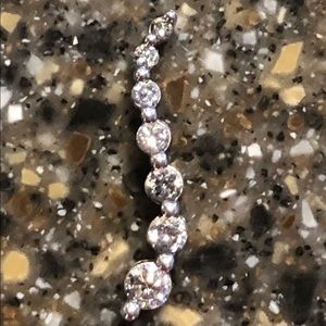 Helzberg Diamond Pendant .25 KT White Gold